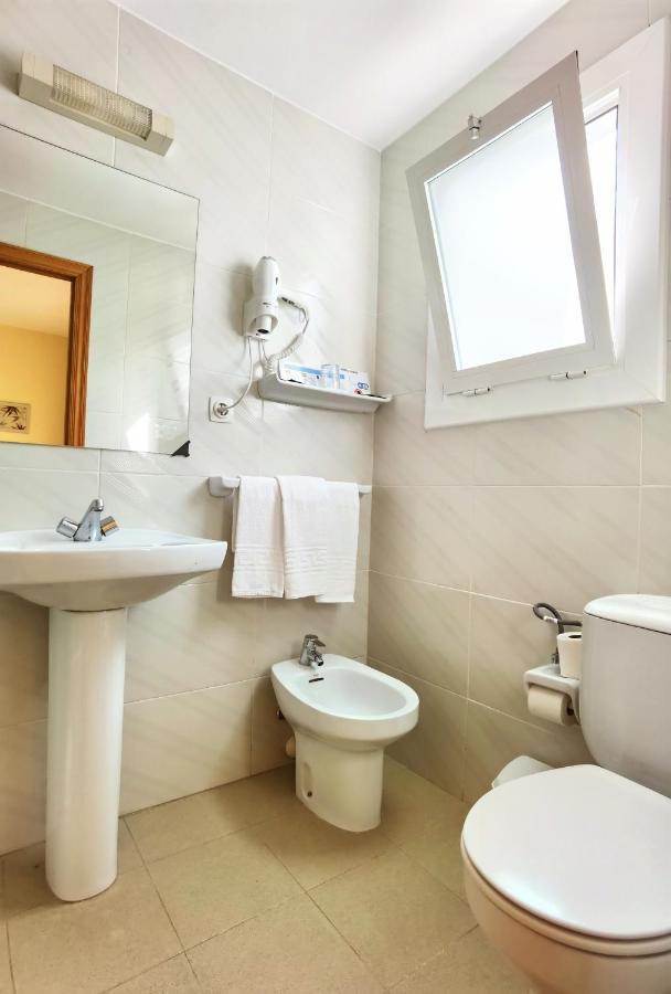 Hostal Noray Sant Feliu de Guíxols Exterior foto